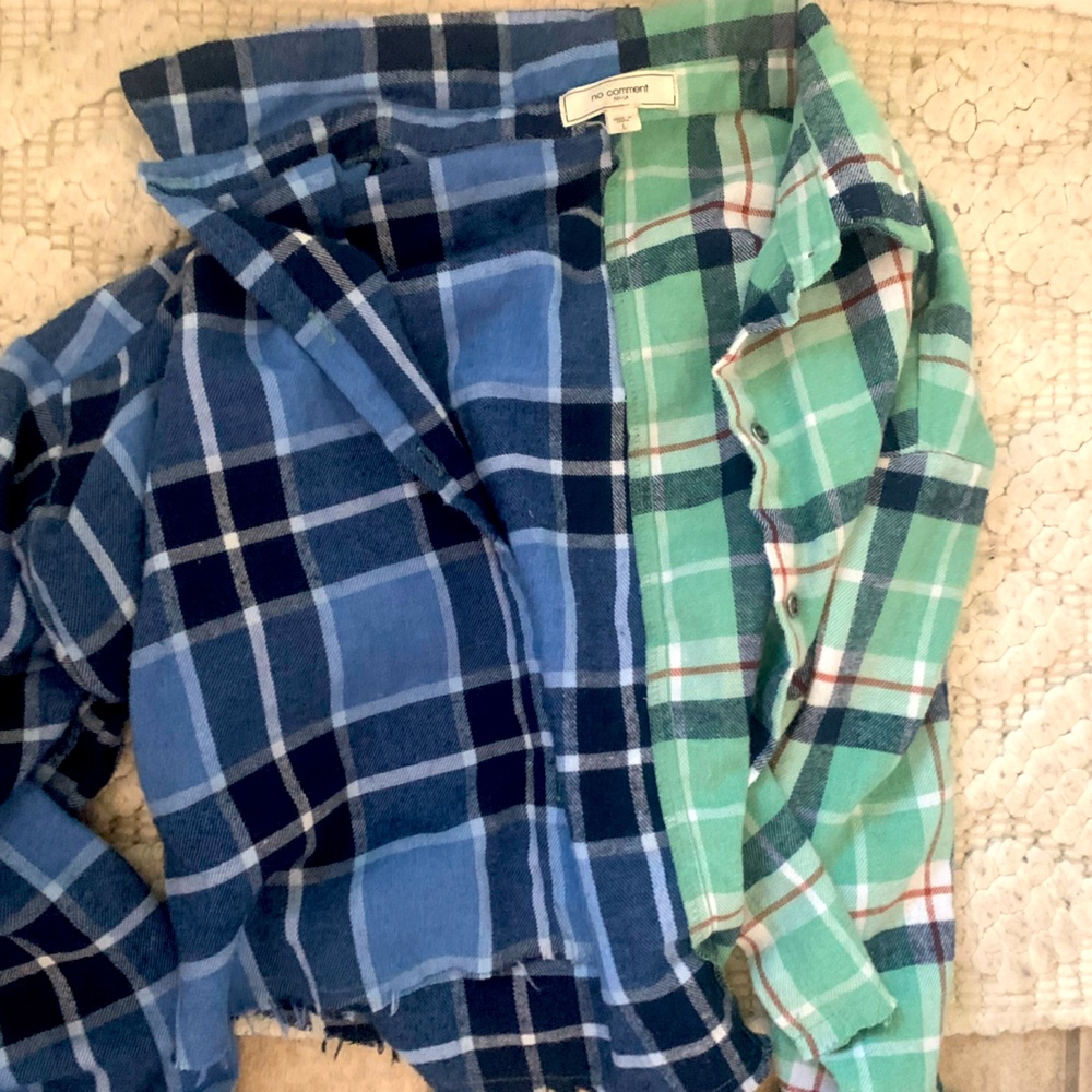 Crop plaid two tone large top
